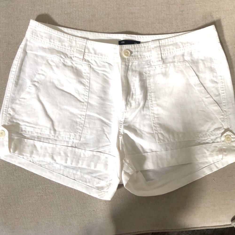 Gap white linen shorts